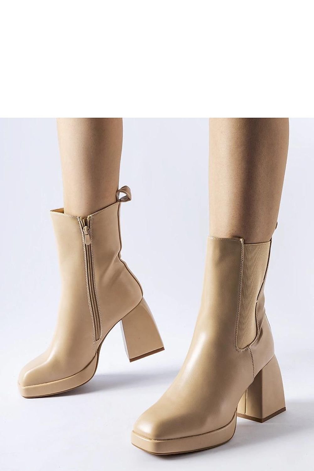 Heel boots model 204731